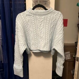 Cable Knit Cropped Sweater